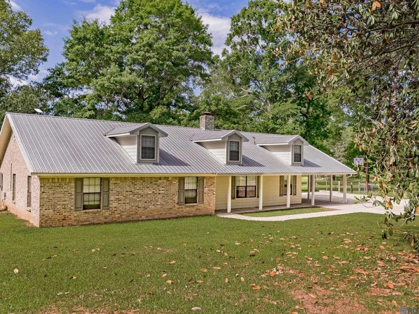 10726 Callender Ct, St Francisville, LA 70775