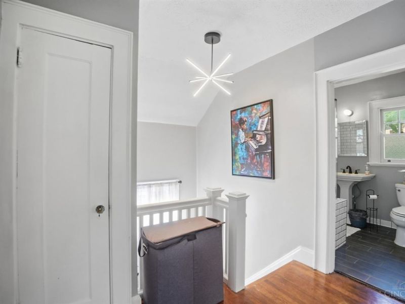 961 Marion Avenue, Cincinnati, OH 45229 Photo 24
