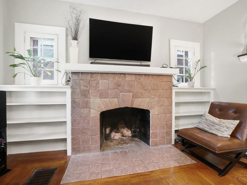 961 Marion Avenue, Cincinnati, OH 45229 Photo 6