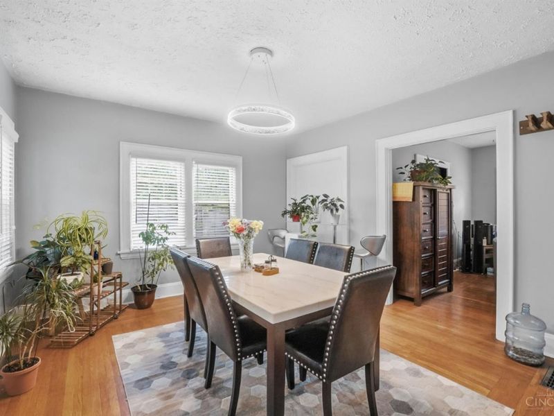 961 Marion Avenue, Cincinnati, OH 45229 Photo 9