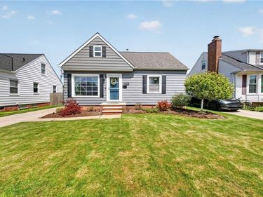 16168 Brinbourne Avenue, Middleburg Heights, OH 44130