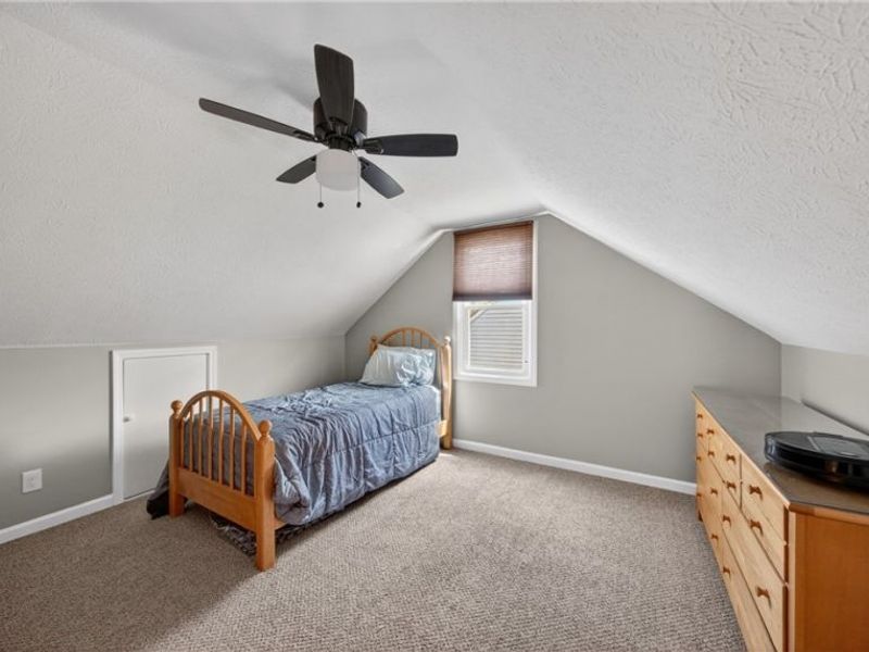 16168 Brinbourne Avenue, Middleburg Heights, OH 44130 Photo 16