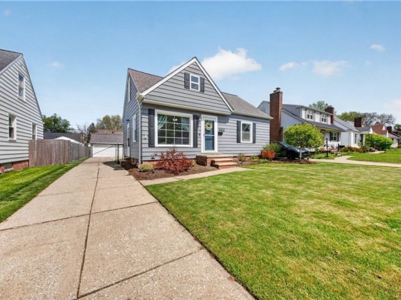 16168 Brinbourne Avenue, Middleburg Heights, OH 44130 Photo 28