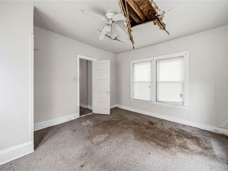 10022 Adams Avenue, Cleveland, OH 44108 Photo 18