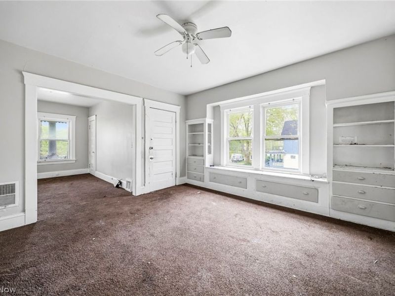 10022 Adams Avenue, Cleveland, OH 44108 Photo 23