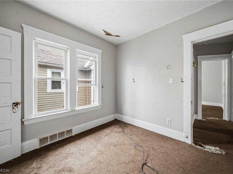 10022 Adams Avenue, Cleveland, OH 44108 Photo 30