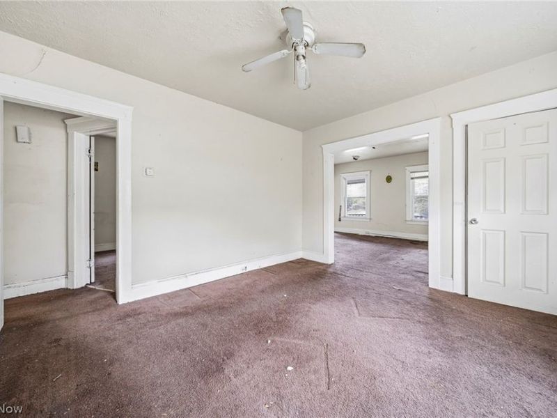 10022 Adams Avenue, Cleveland, OH 44108 Photo 9