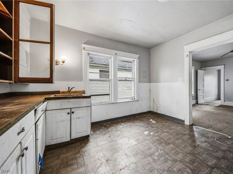 6732 Edna Avenue, Cleveland, OH 44103 Photo 15