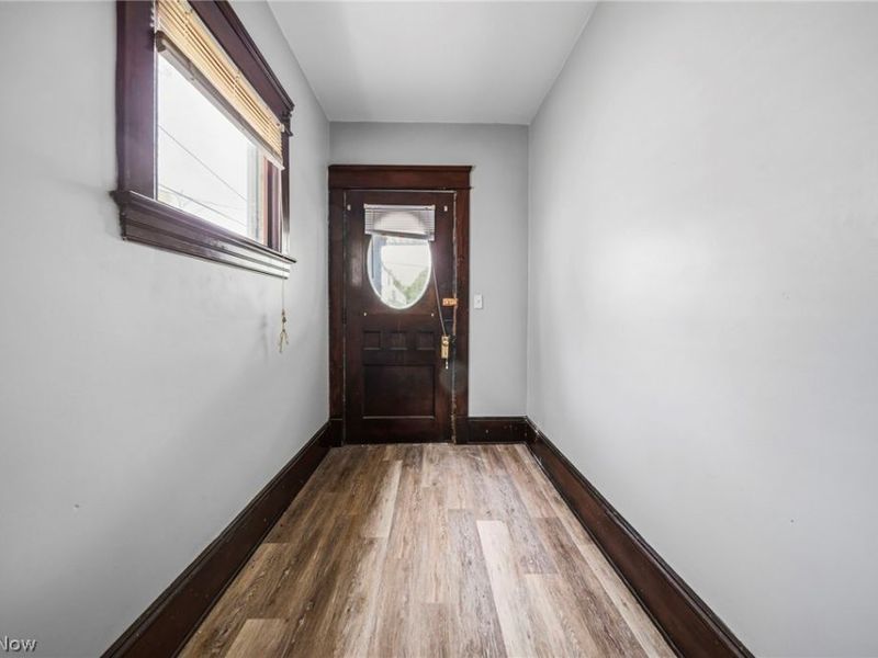 6732 Edna Avenue, Cleveland, OH 44103 Photo 27