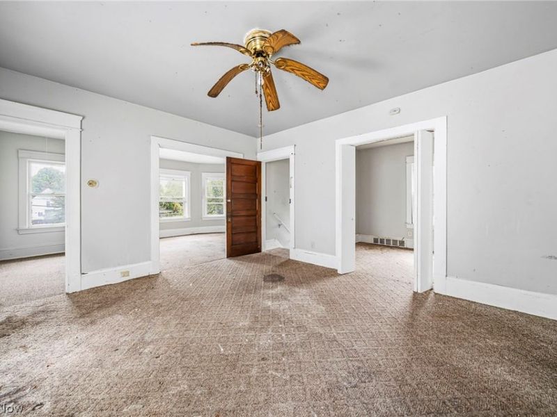 6732 Edna Avenue, Cleveland, OH 44103 Photo 9