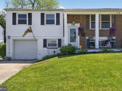 716 ELMTREE LANE Claymont, DE 19703