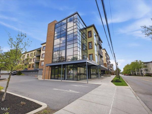 116 West Avenue, UNIT 404, Saratoga Springs, NY 12866
