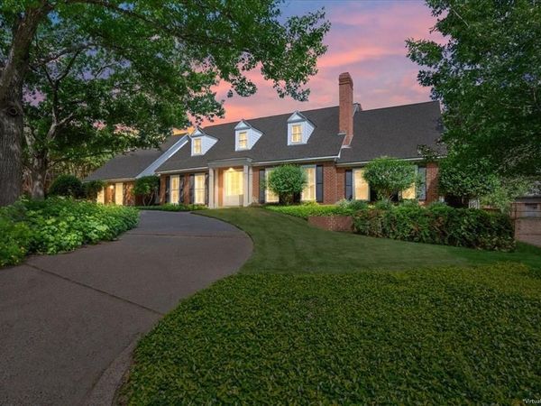 12002 Woodbriar Circle, Woodway, TX 76712