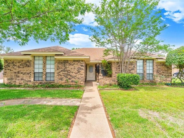 1308 Cindy Court, Cleburne, TX 76033