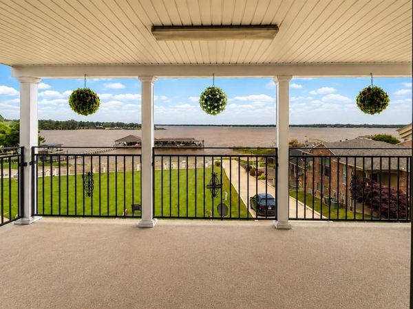 5724 Marina Bay Drive , Shreveport, LA 71119