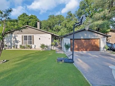 1124 Tyra Lane , Fort Worth, TX 76114