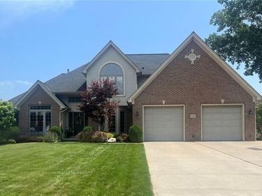 4059 Foxwood Lane , Buffalo, NY 14221