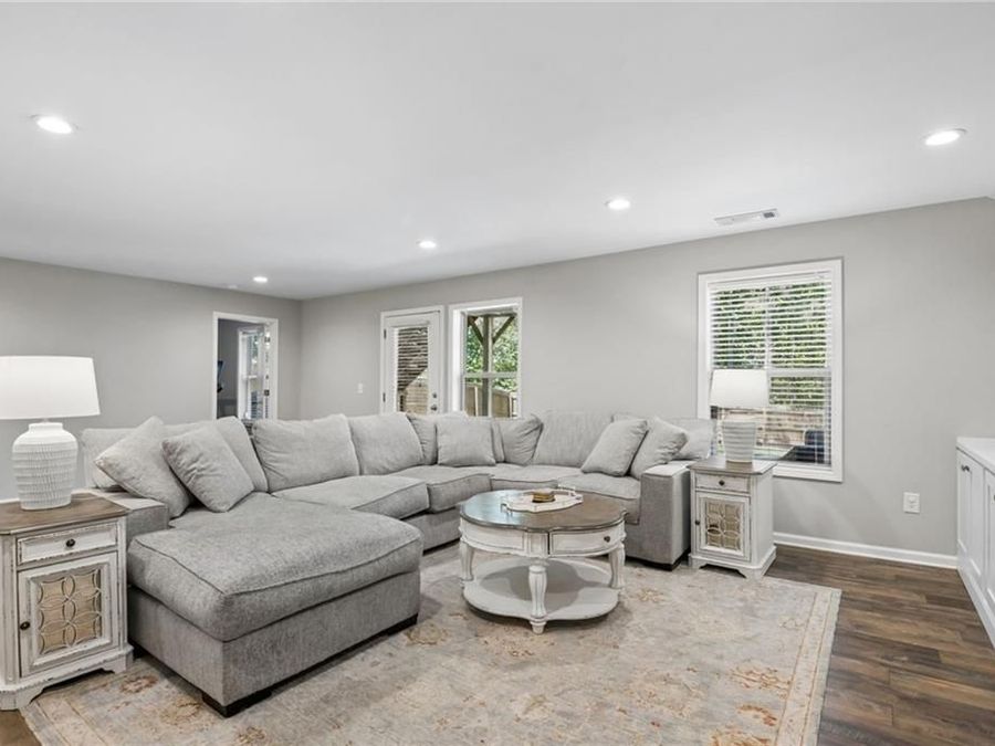 Property Image 50