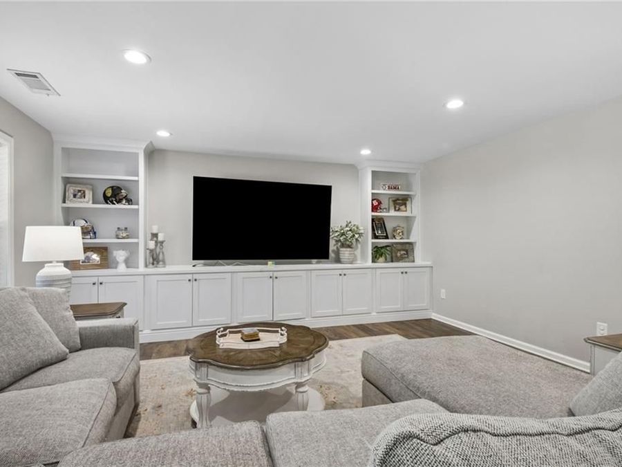 Property Image 52