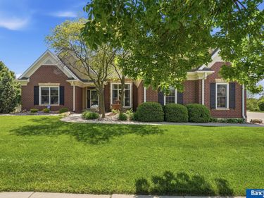 8433 Augusta Drive , Lincoln, NE 68526