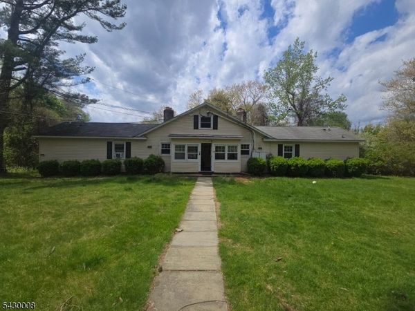 12 Mark Ln, Unit D, Roxbury, NJ 07876