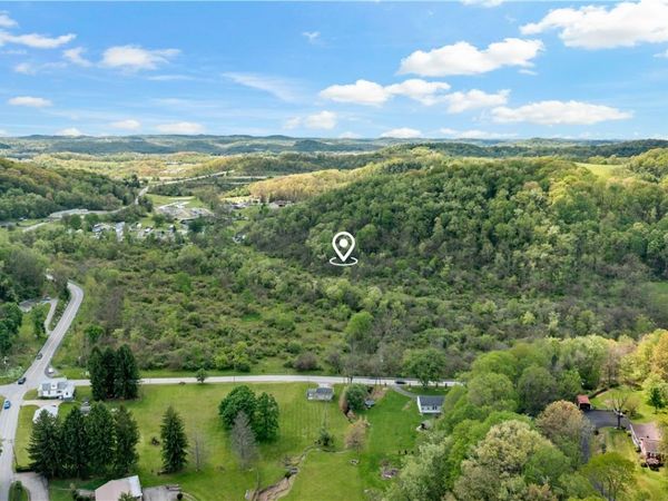 0 Race Track Rd , New Stanton, PA 15672
