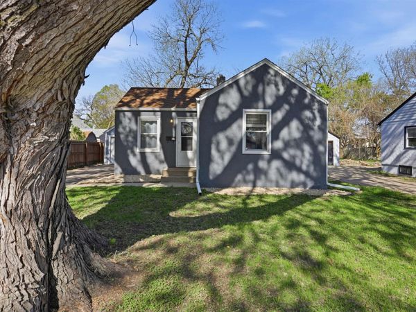 617 S Garfield Ave, Sioux Falls, SD 57104