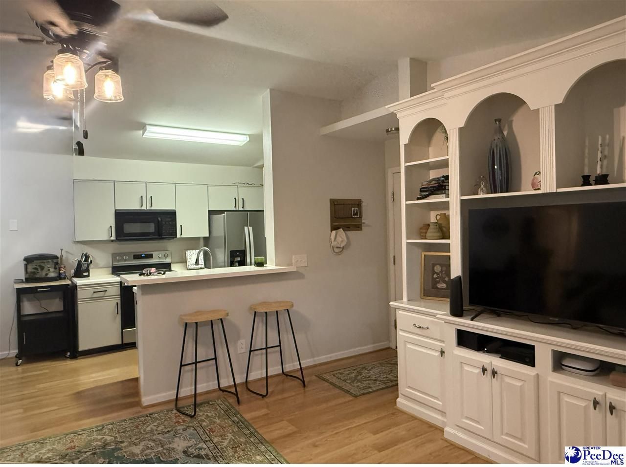 1380 S Damon Drive Unit H Photo 4