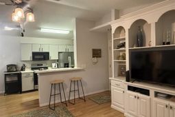 1380 S Damon Drive Unit H photo 4