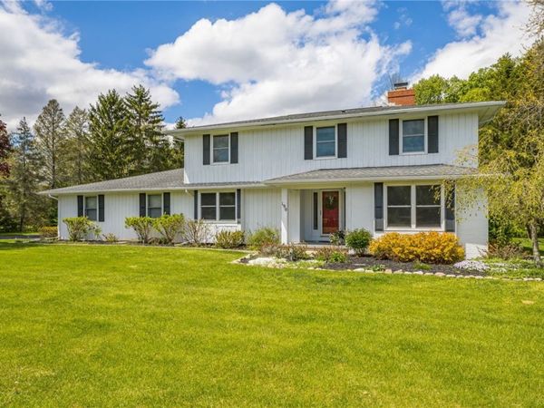 190 Drumlin View Drive, Mendon, NY 14506