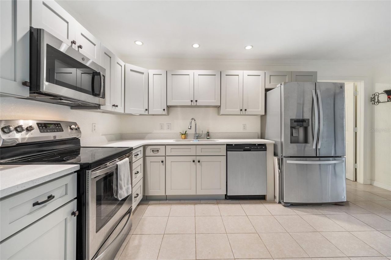2040 E Triangle Drive , Longwood, FL 32779 Photo