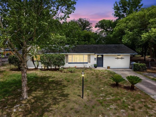1713 PINE AVENUE , DELAND, FL 32724