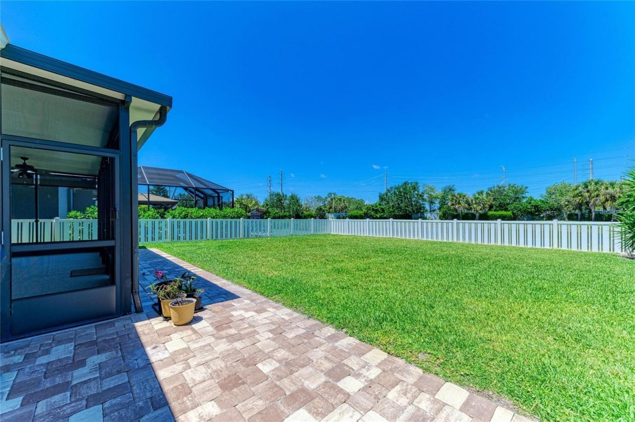 7750 Ridgelake Circle , Bradenton, FL 34203 Photo