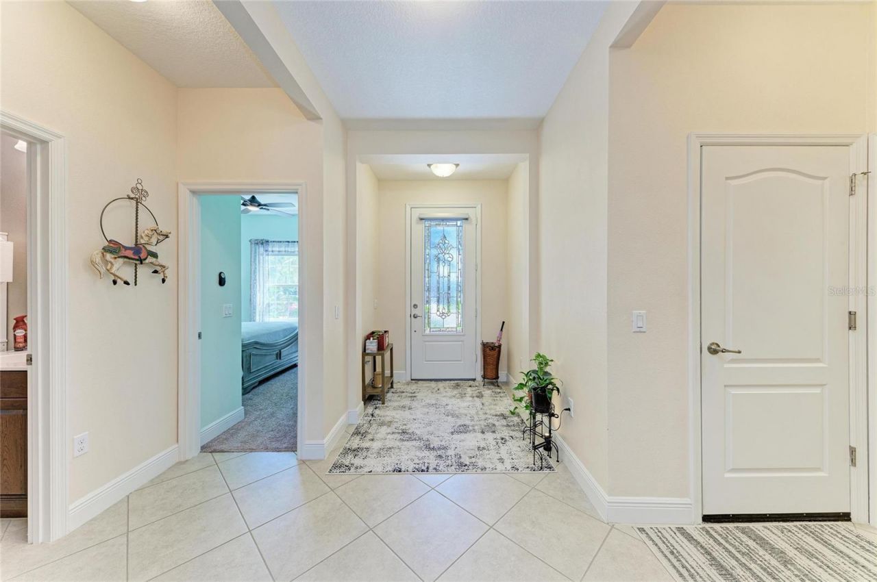 7750 Ridgelake Circle , Bradenton, FL 34203 Photo