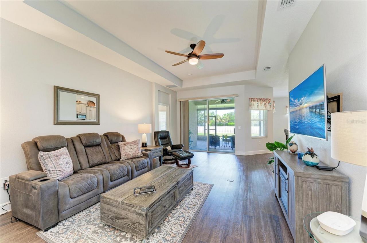 7750 Ridgelake Circle , Bradenton, FL 34203 Photo