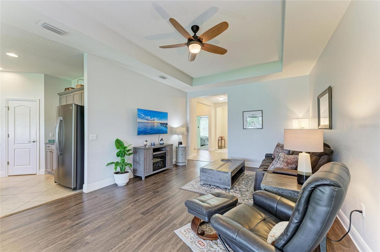 7750 Ridgelake Circle , Bradenton, FL 34203 Photo
