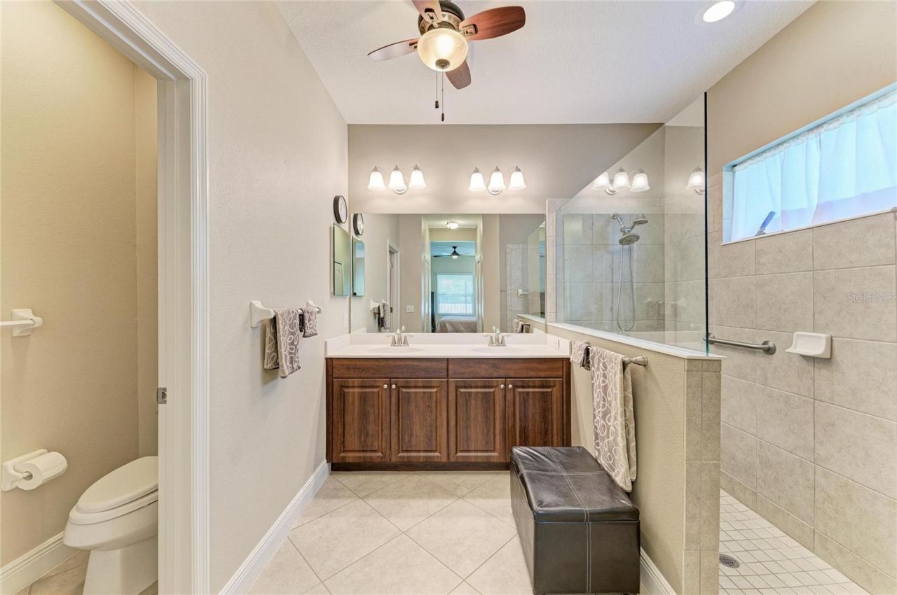 7750 Ridgelake Circle , Bradenton, FL 34203 Photo