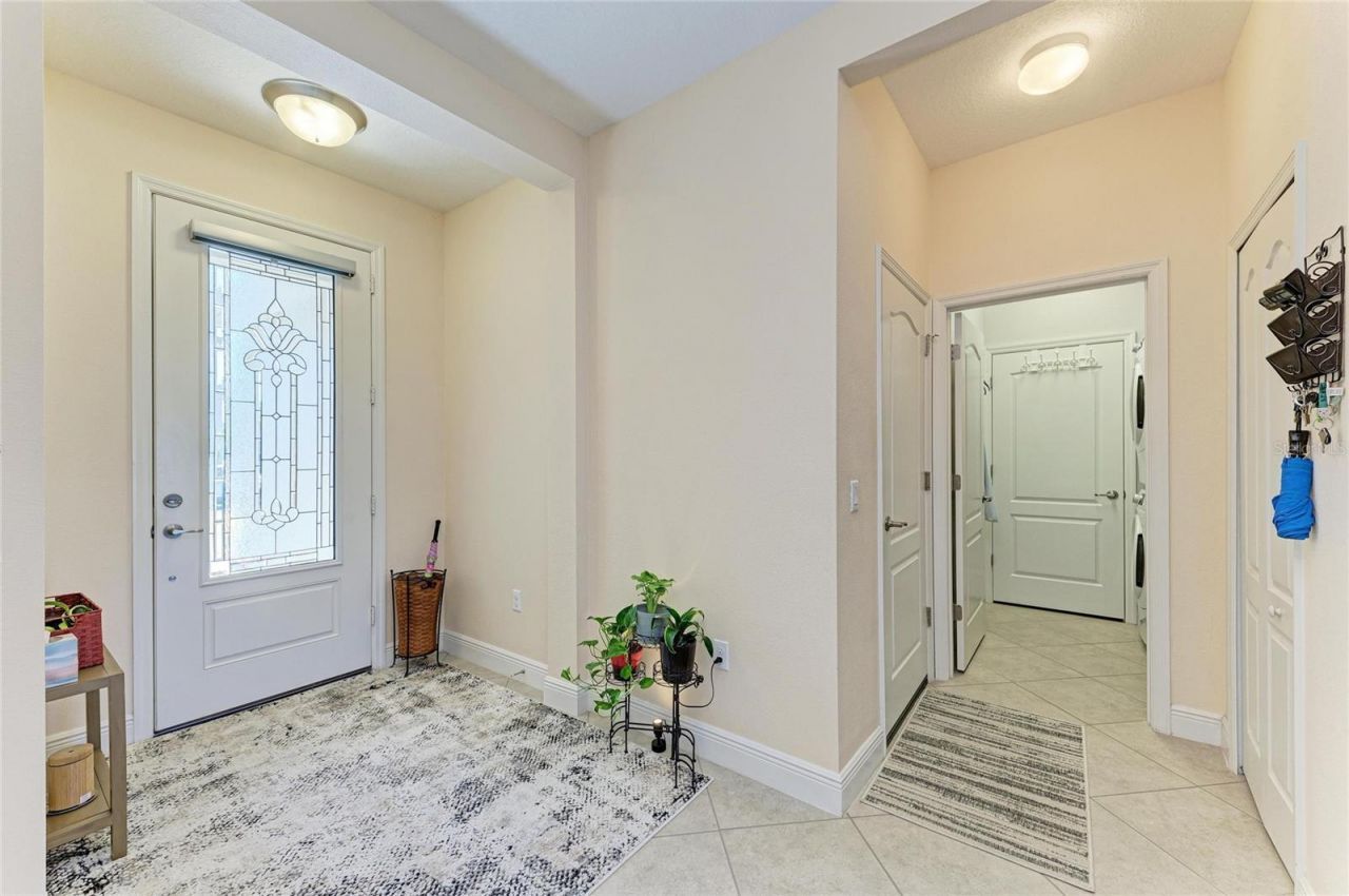 7750 Ridgelake Circle , Bradenton, FL 34203 Photo