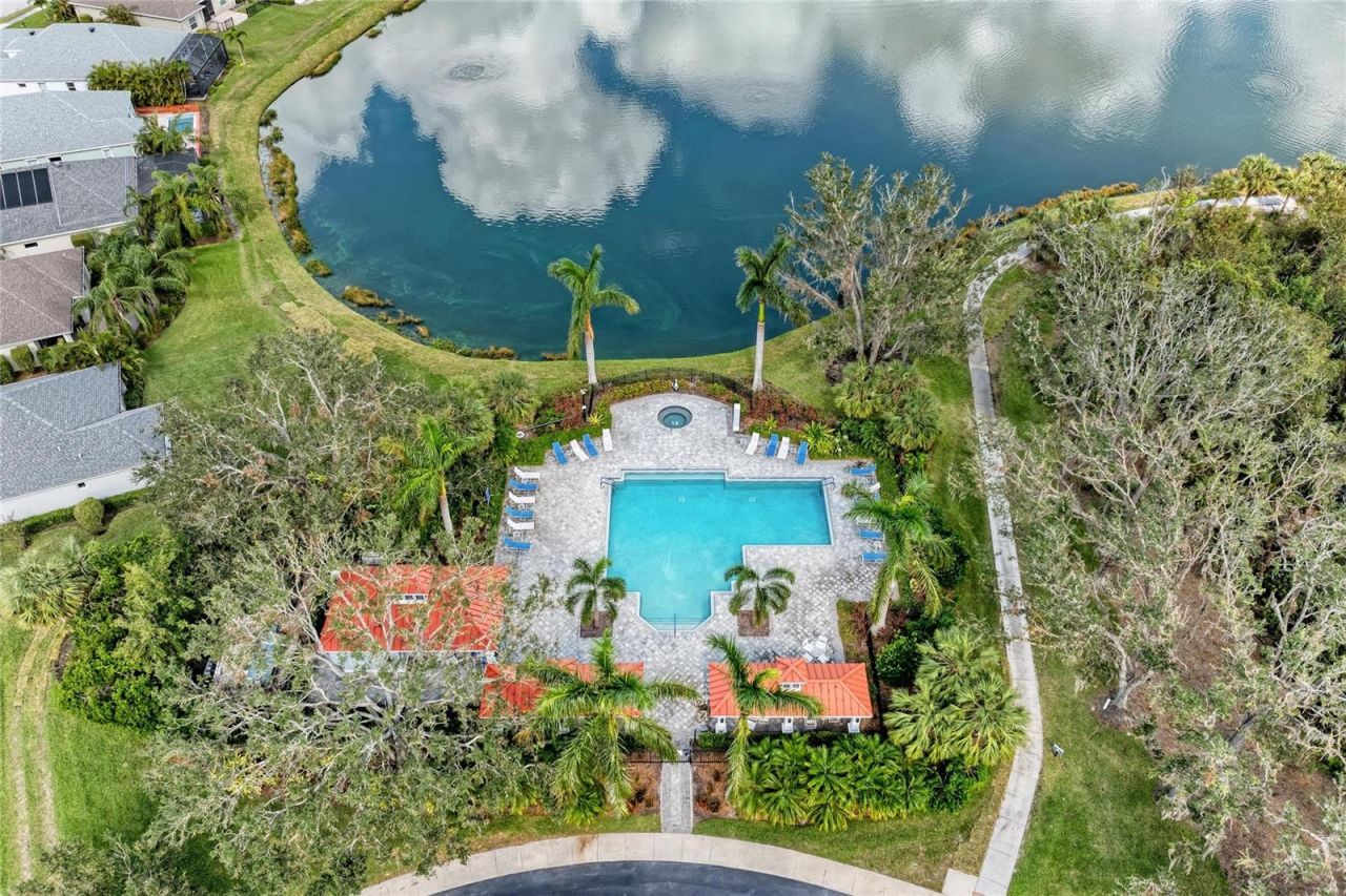 7750 Ridgelake Circle , Bradenton, FL 34203 Photo