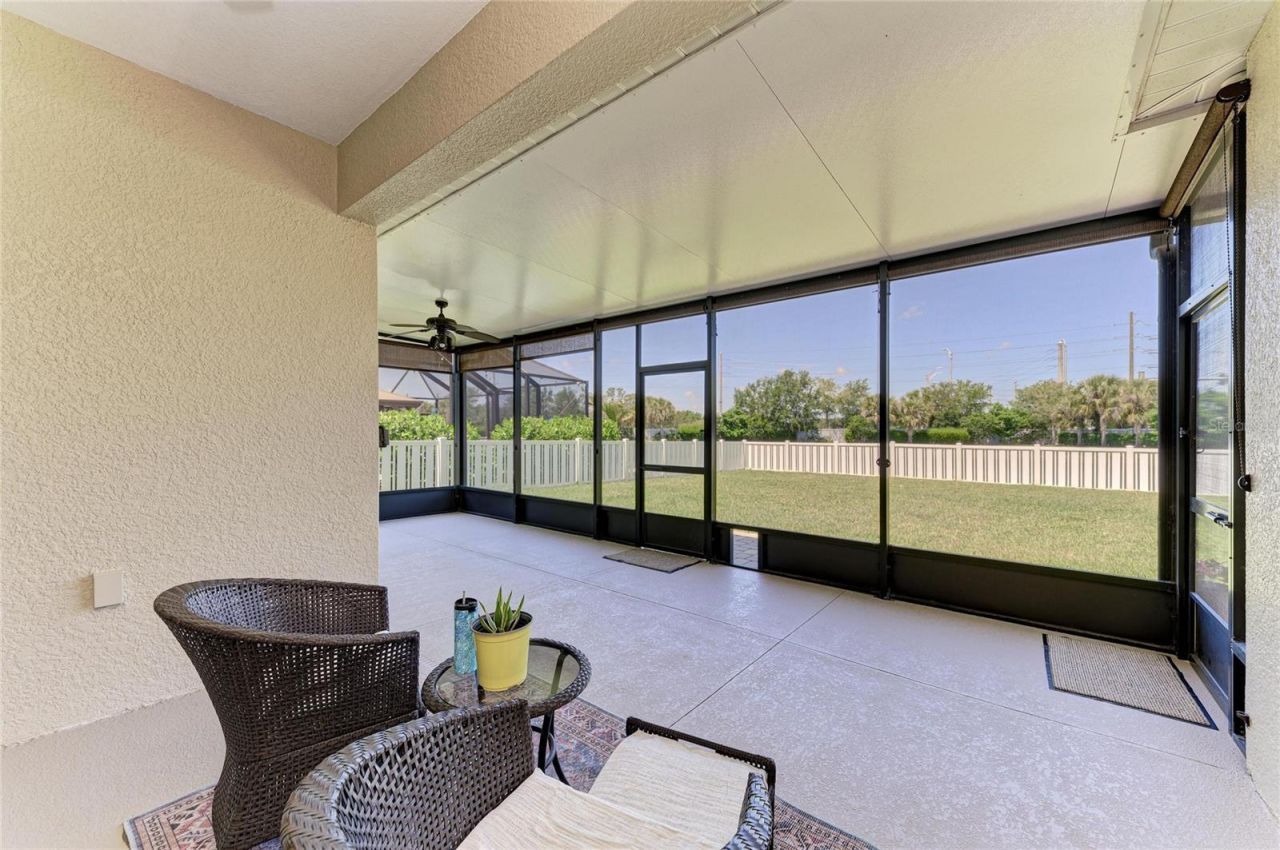 7750 Ridgelake Circle , Bradenton, FL 34203 Photo