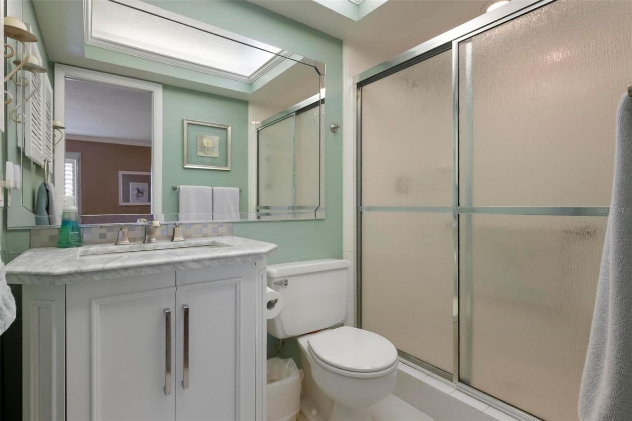 711 Manatee Avenue, Holmes Beach, FL 34217 Photo