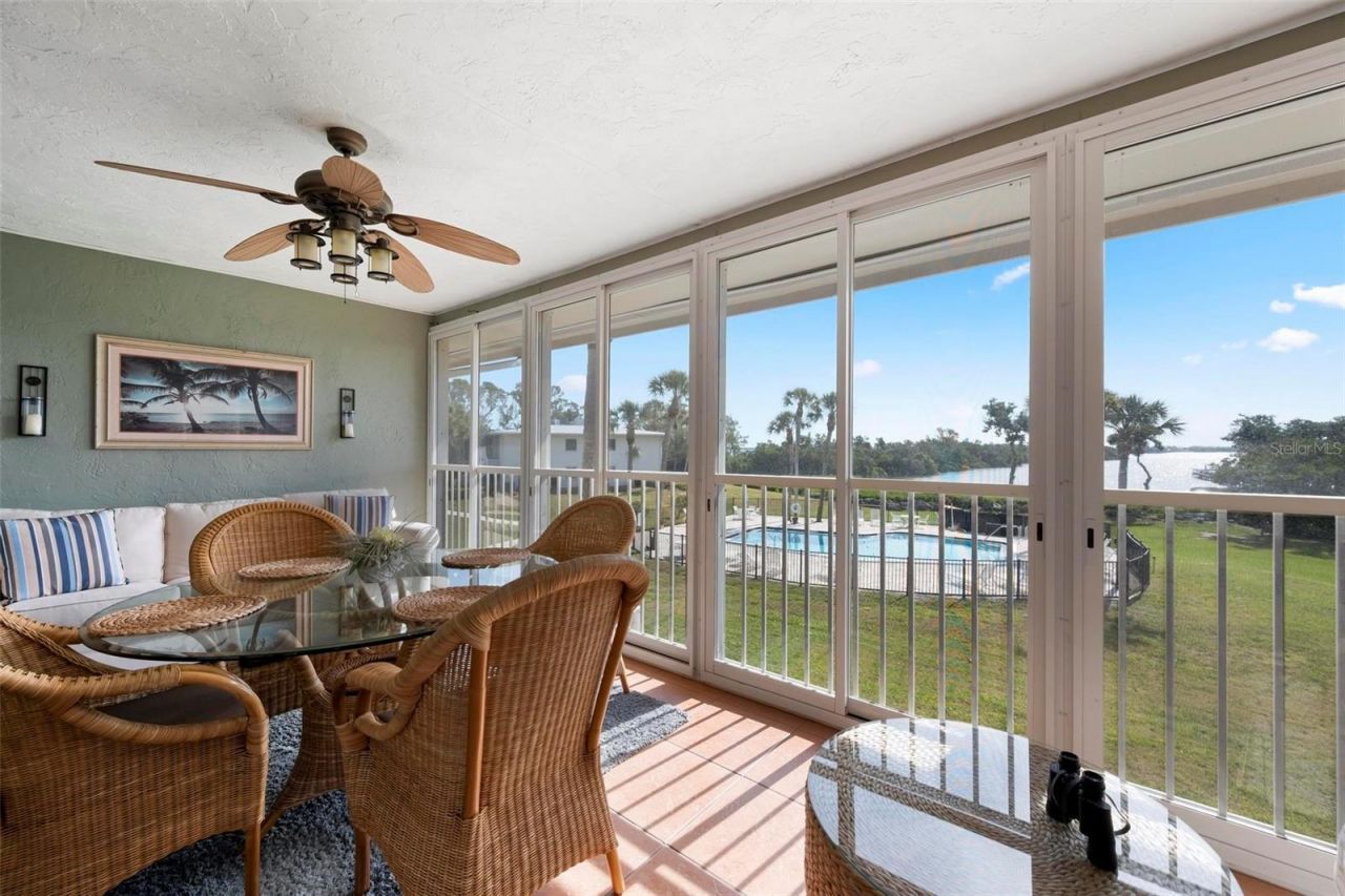 711 Manatee Avenue, Holmes Beach, FL 34217 Photo