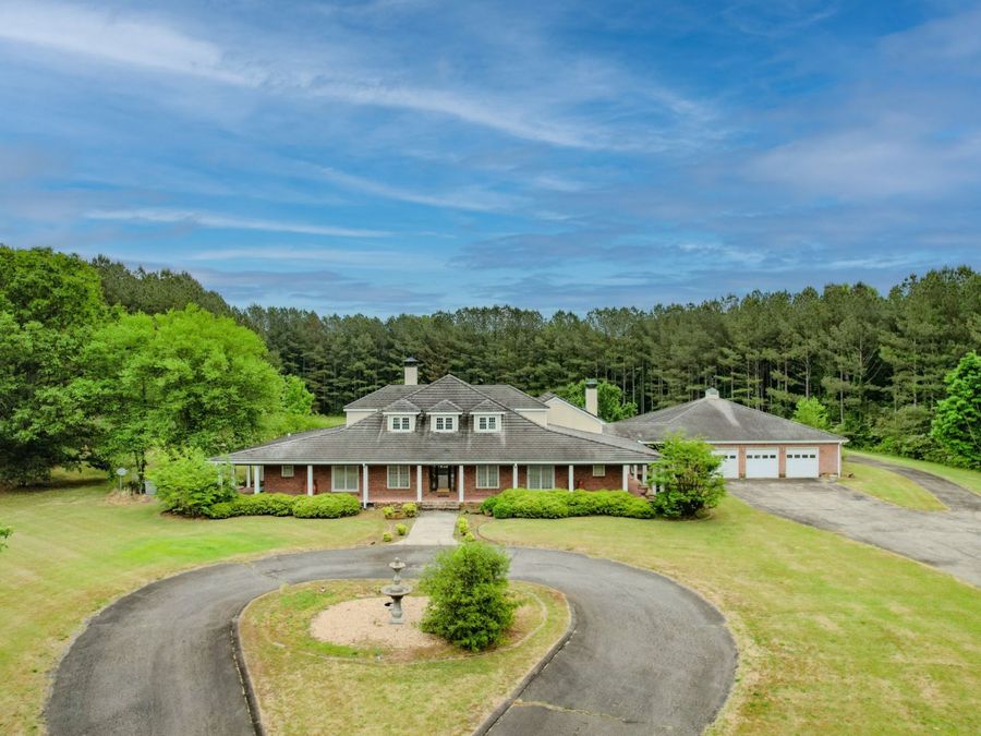 Property Image 4