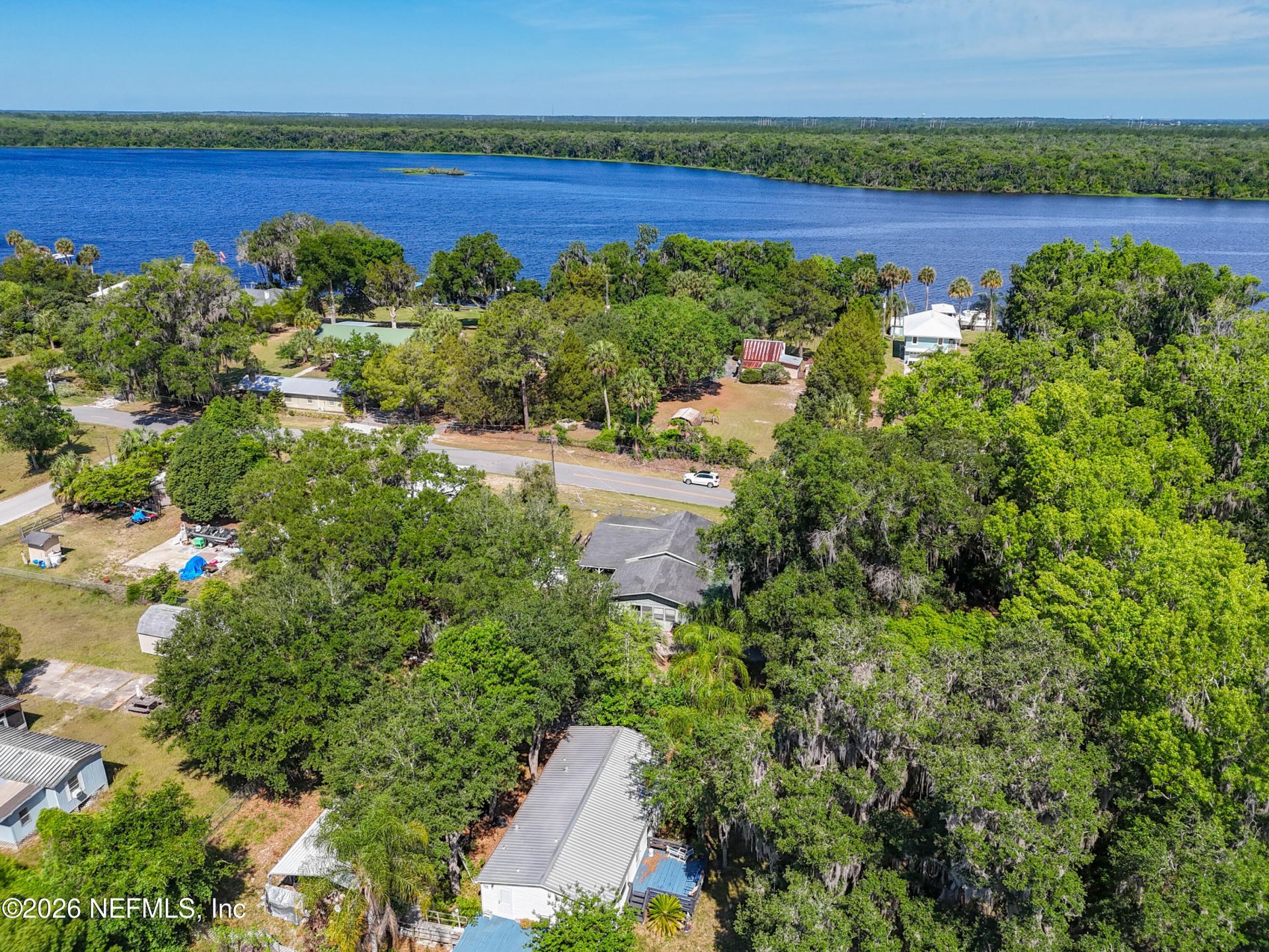 139 Dunn Avenue, San Mateo, FL 32187 Photo