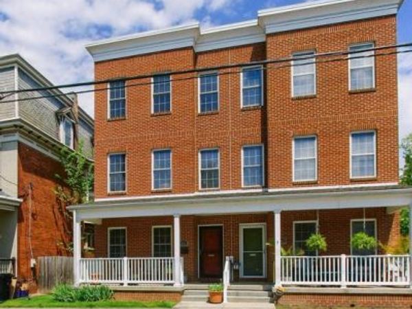 2003 GREEN STREET, HARRISBURG, PA 17102
