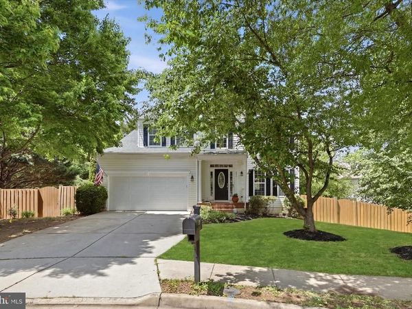 624 NEWINGTON PLACE NE, LEESBURG, VA 20176
