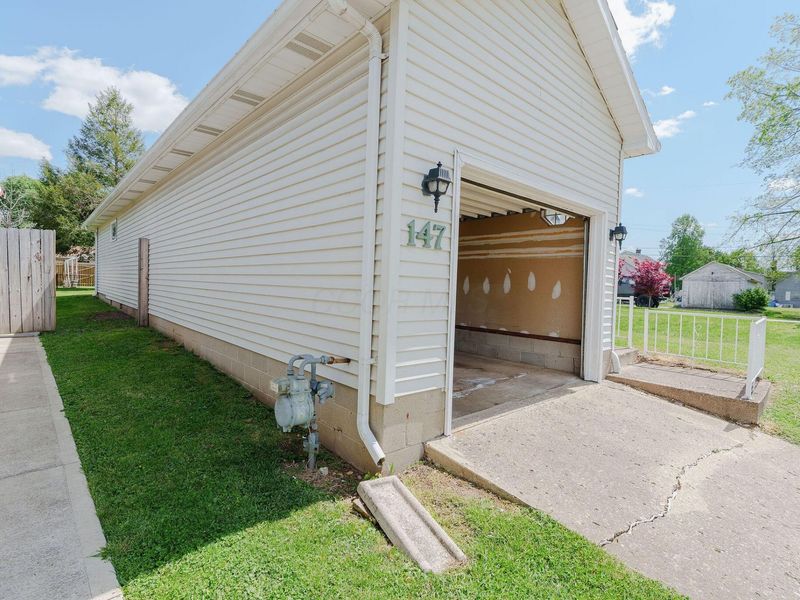 147 N Rose Street , Chillicothe, OH 45601 Photo 11