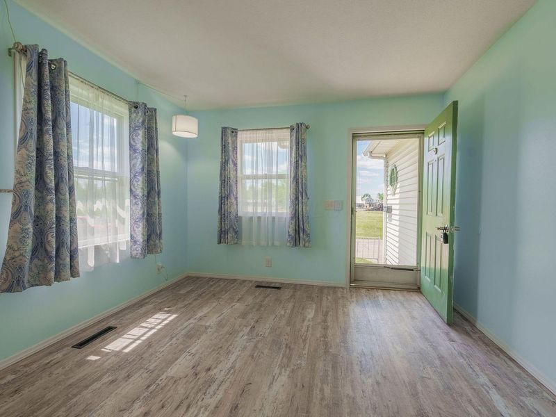 147 N Rose Street , Chillicothe, OH 45601 Photo 17