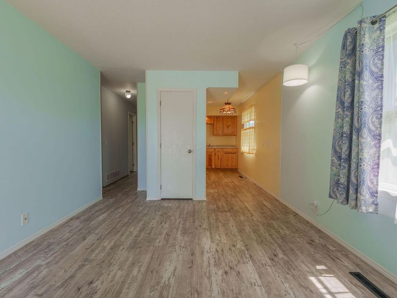 147 N Rose Street , Chillicothe, OH 45601 Photo 18