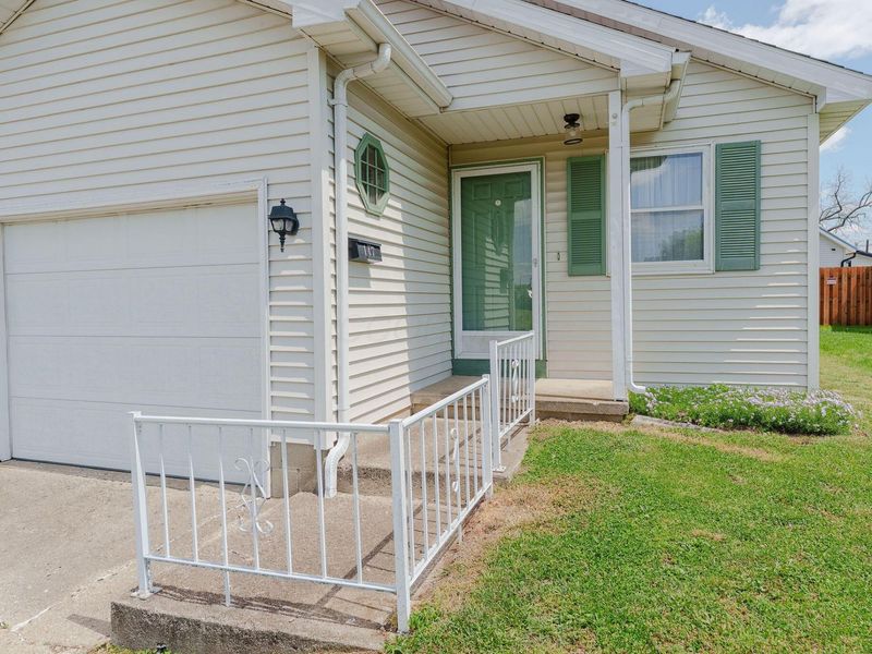 147 N Rose Street , Chillicothe, OH 45601 Photo 2